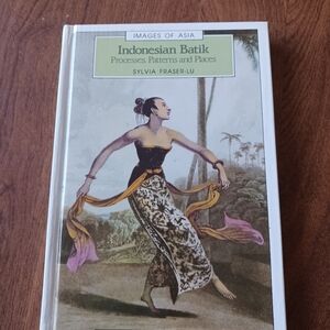 Images of Asia: Indonesian Batik Book